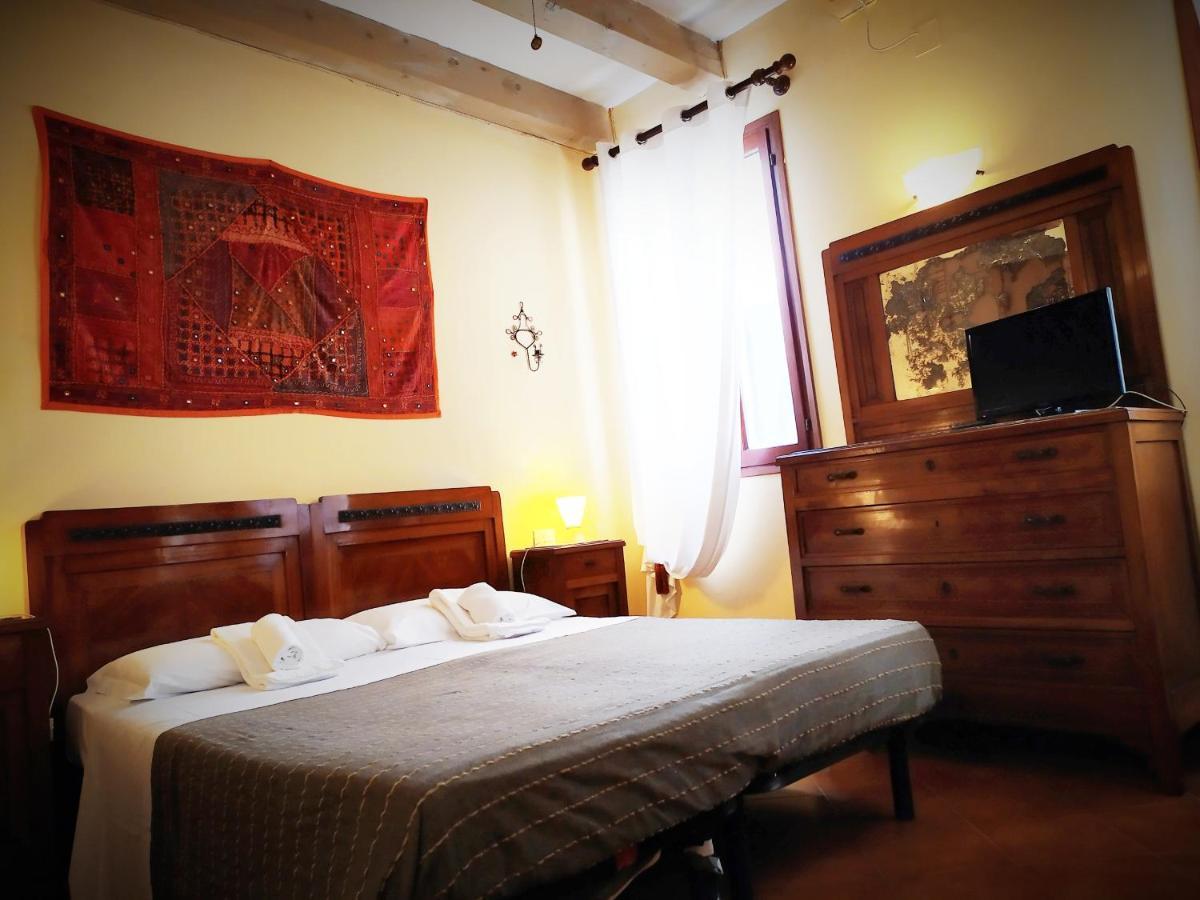 Booking San Marco Apartment Венеция Экстерьер фото